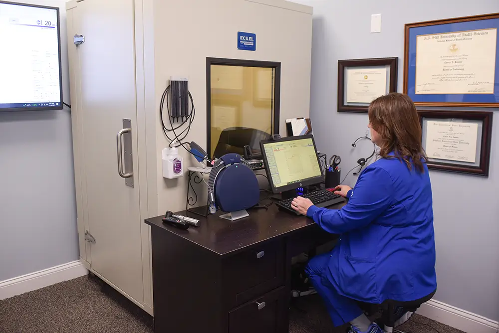 duncan-hearing-cognitive-screening-hero-screening-updated Our Hearing Instrument Specialist, Kimberly Duclos, with Two Patients